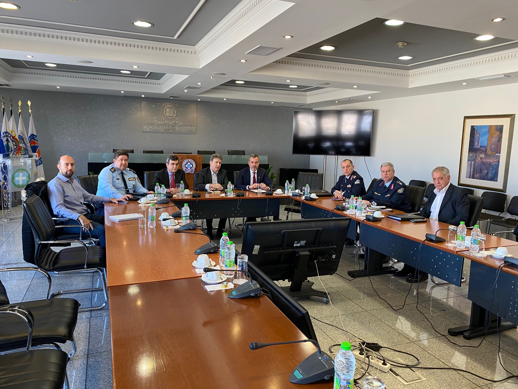 Read more about the article Συνάντηση του Δημάρχου Θεσσαλονίκης Κ. Ζέρβα με τον Υπουργό Προστασίας του Πολίτη κ. Μιχάλη Χρυσοχοΐδη