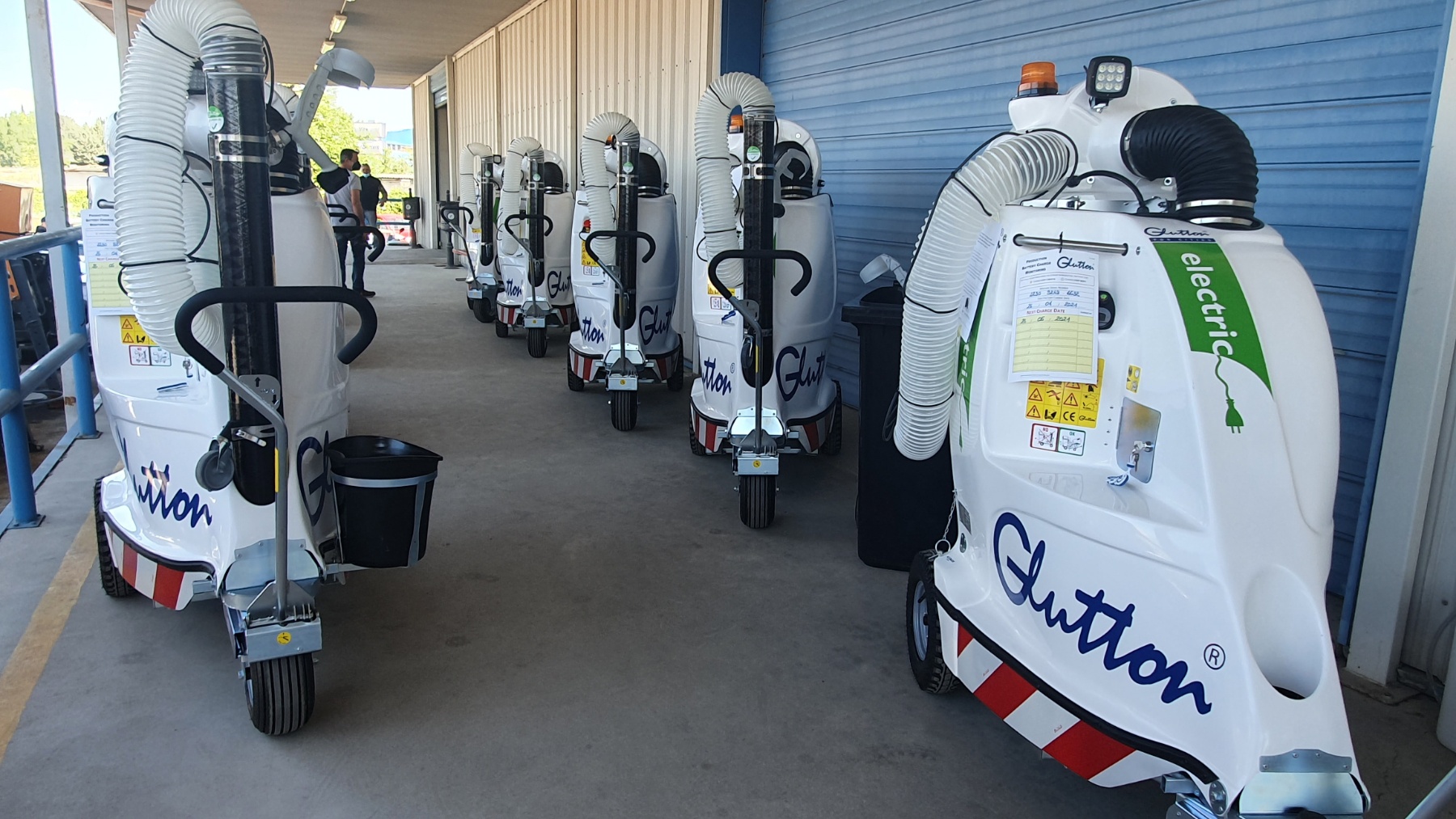 Read more about the article Δέκα ηλεκτρικά σάρωθρα στη μάχη της καθαριότητας