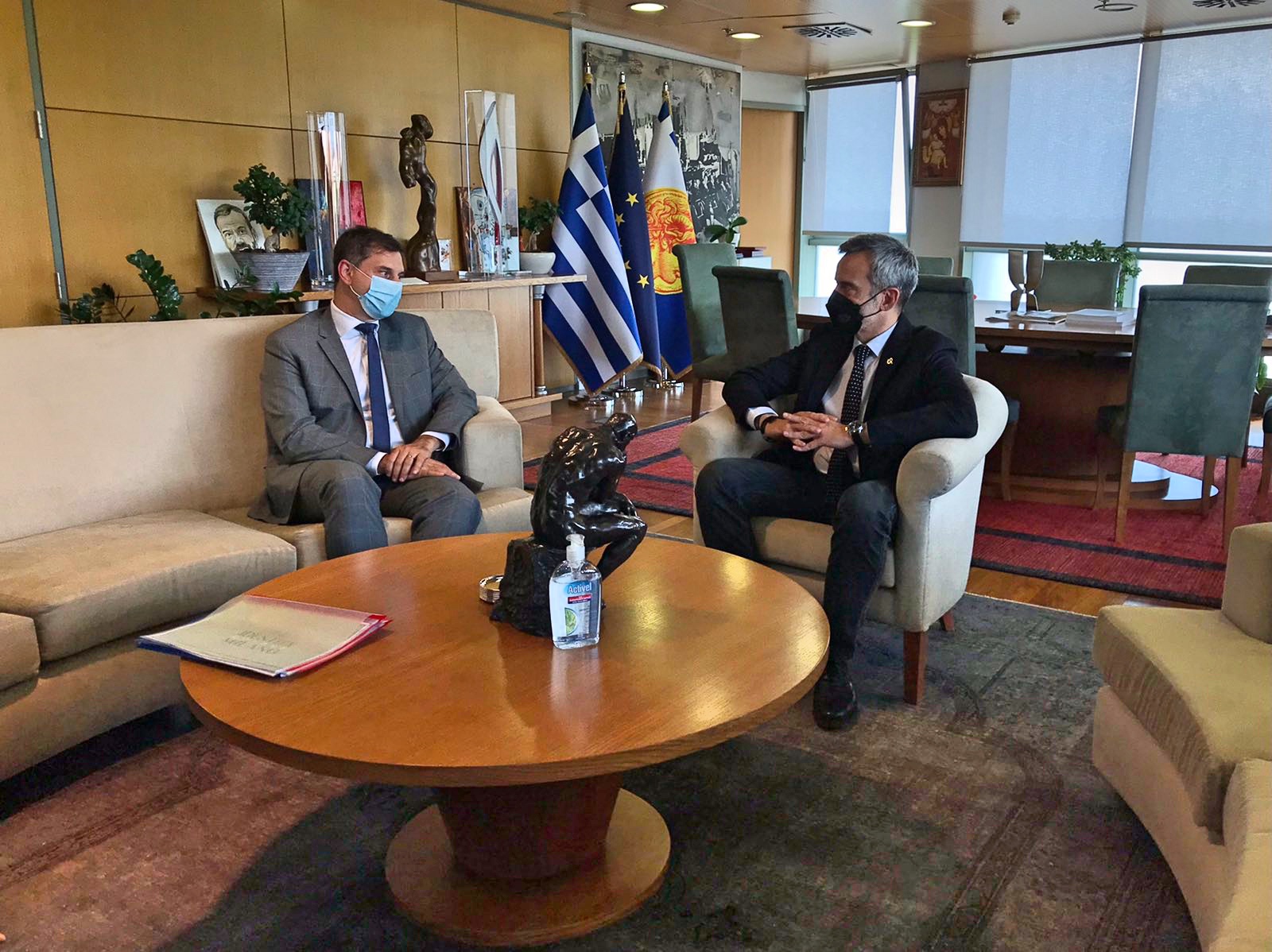 Read more about the article Συνάντηση του Δημάρχου Θεσσαλονίκης Κωνσταντίνου Ζέρβα με τον Υπουργό Τουρισμού Χάρη Θεοχάρη