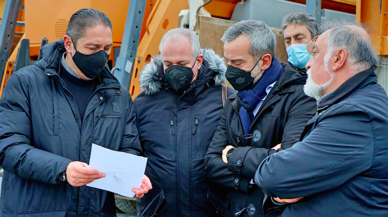 Read more about the article Έτοιμος ο μηχανισμός του Δήμου Θεσσαλονίκης για τη χειμερινή περίοδο – Επιθεώρηση Ζέρβα