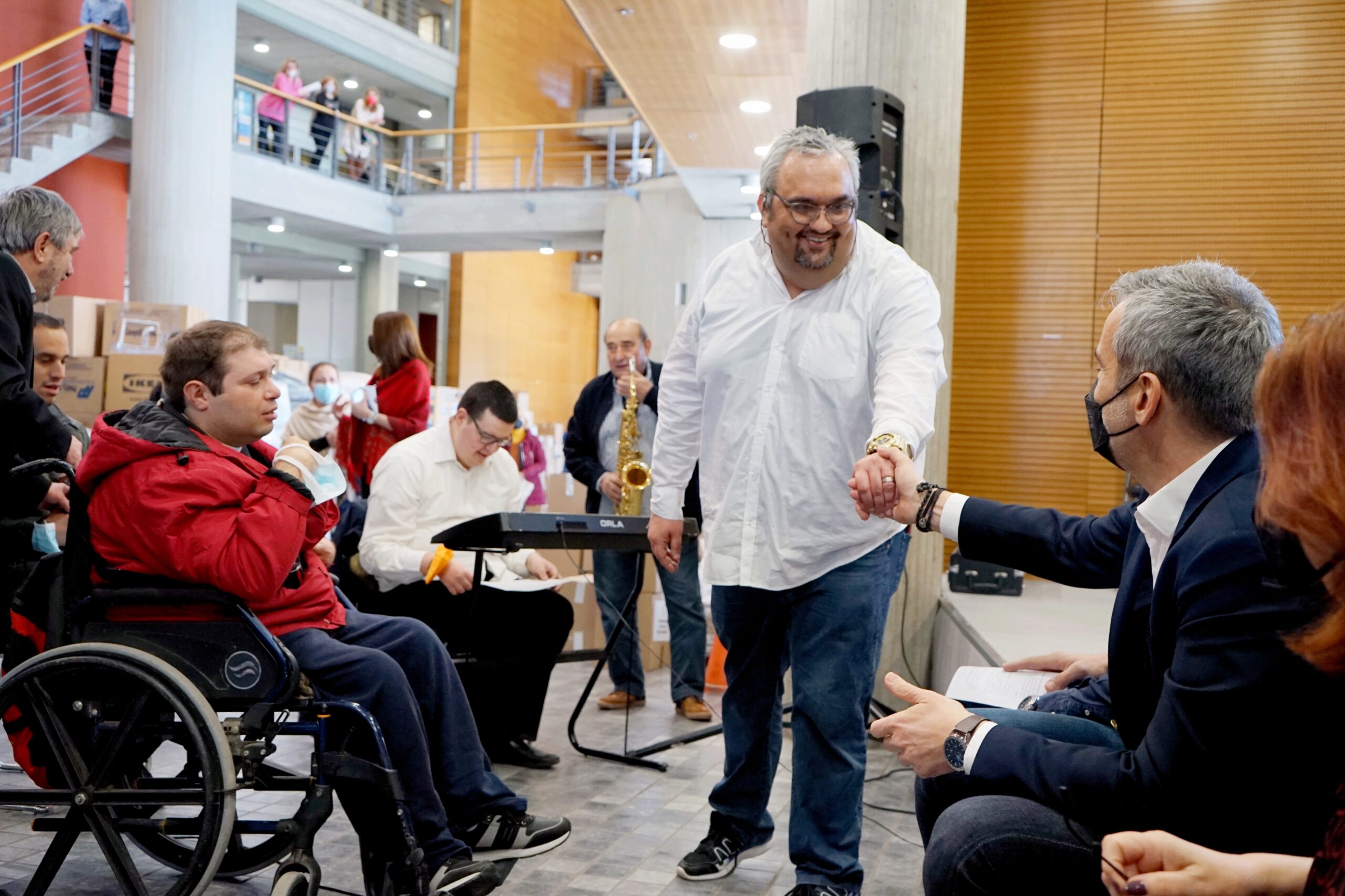 Read more about the article Με τραγούδια αφιερωμένα στην επέτειο της 25ης Μαρτίου από τις χορωδίες των ατόμων με αναπηρία πλημμύρισε το Δημαρχείο Θεσσαλονίκης