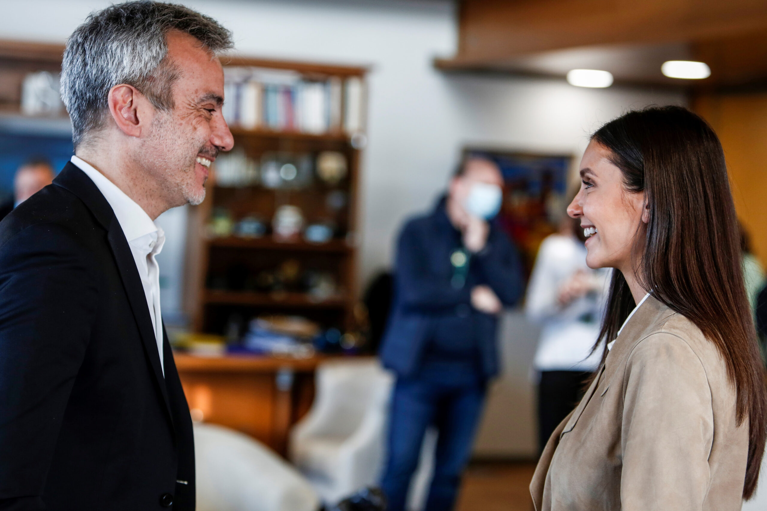 Read more about the article Στα γυρίσματα της χολιγουντιανής παραγωγής «The Bricklayer» στο Δημαρχείο Θεσσαλονίκης ο Κ. Ζέρβας: «Η Θεσσαλονίκη πρωταγωνίστρια και στον χώρο του κινηματογράφου»