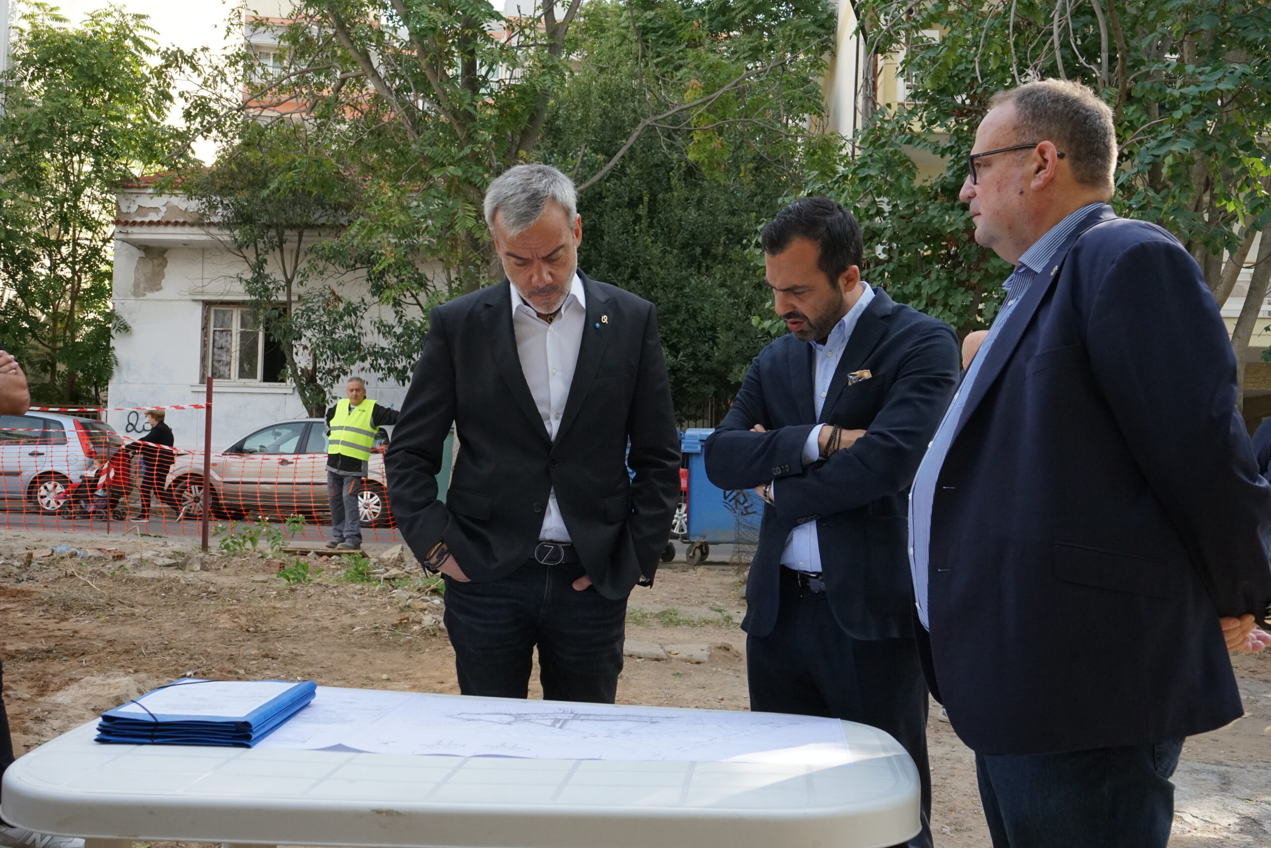 Read more about the article Άρχισαν τα έργα για τη διάνοιξη της Αγίου Δημητρίου – Κ. Ζέρβας: «Υλοποιούμε με διαδικασίες εξπρές ό,τι ζητούσε η περιοχή εδώ και δεκαετίες»