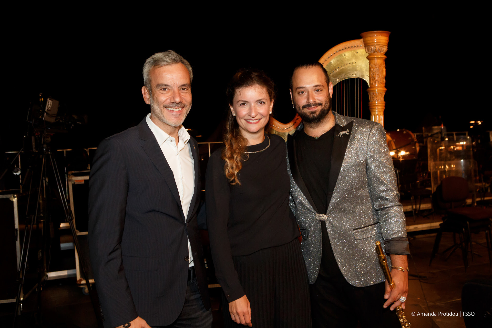 Read more about the article Μάγεψε η Κ.Ο.Θ. με την ανοιχτή συναυλία στην πλατεία Αριστοτέλους για τα 100 χρόνια από τη Μικρασιατική Καταστροφή