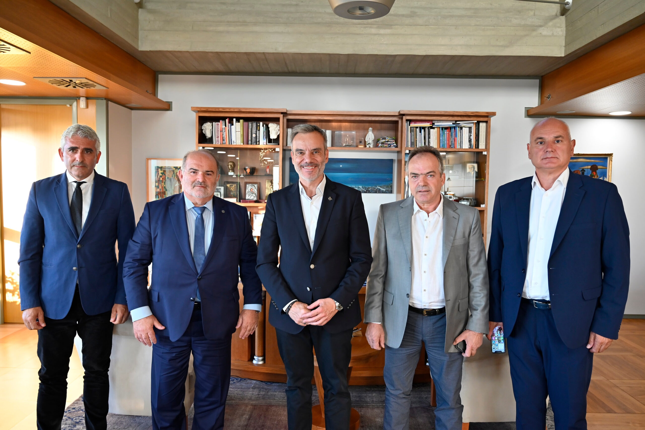 Read more about the article Συνάντηση του Δημάρχου Θεσσαλονίκης Κωνσταντίνου Ζέρβα με τον Πρόεδρο της ΓΣΕΒΕΕ Γιώργο Καββαθά και εκπροσώπους ενώσεων από τον κλάδο της εστίασης