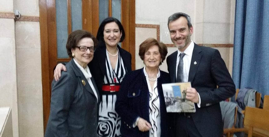 49708617_1660067754139752_818958316687327232_n